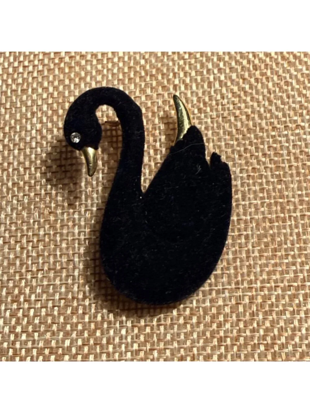 Black Swan Brooch Velvet Rhinestone Eye Old Money Style VTG Quiet Luxury Pin
